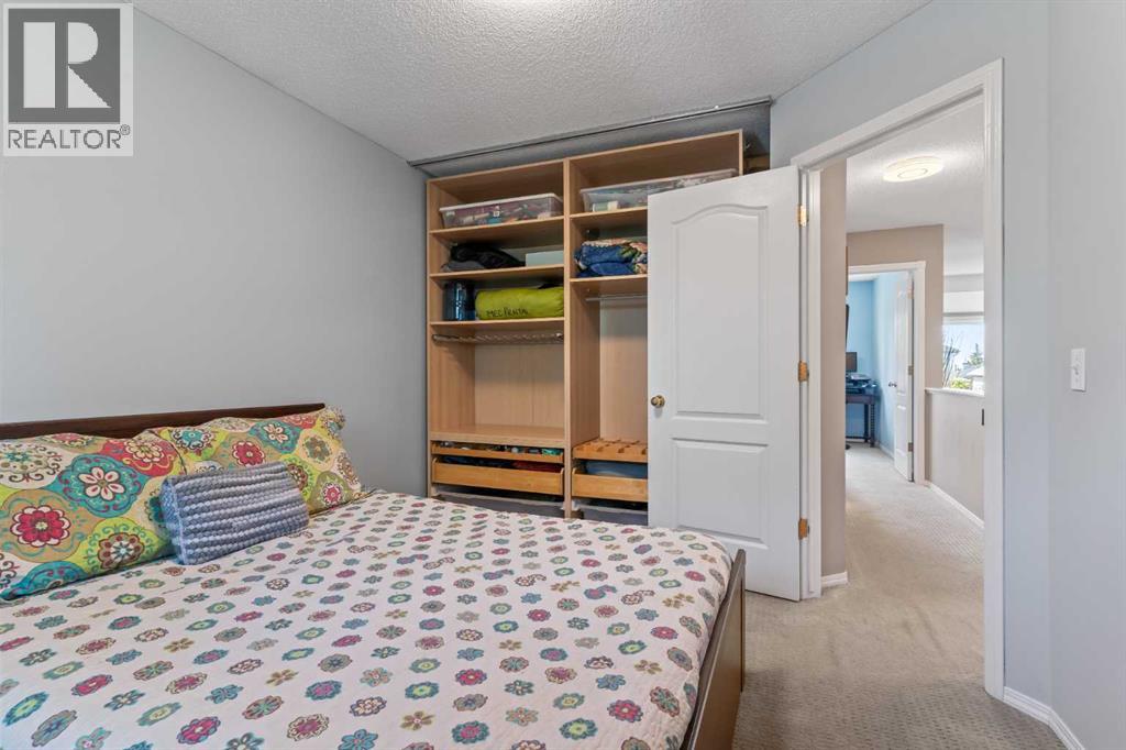 Single Family House for Sale in  Rocky Ridge Landing NW Rocky Ridge Calgary 