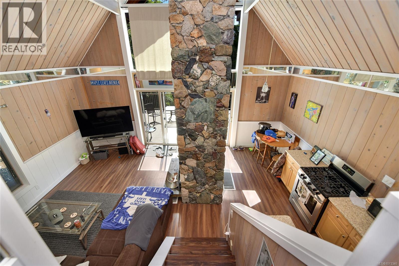  2874 Leigh Road, Langford