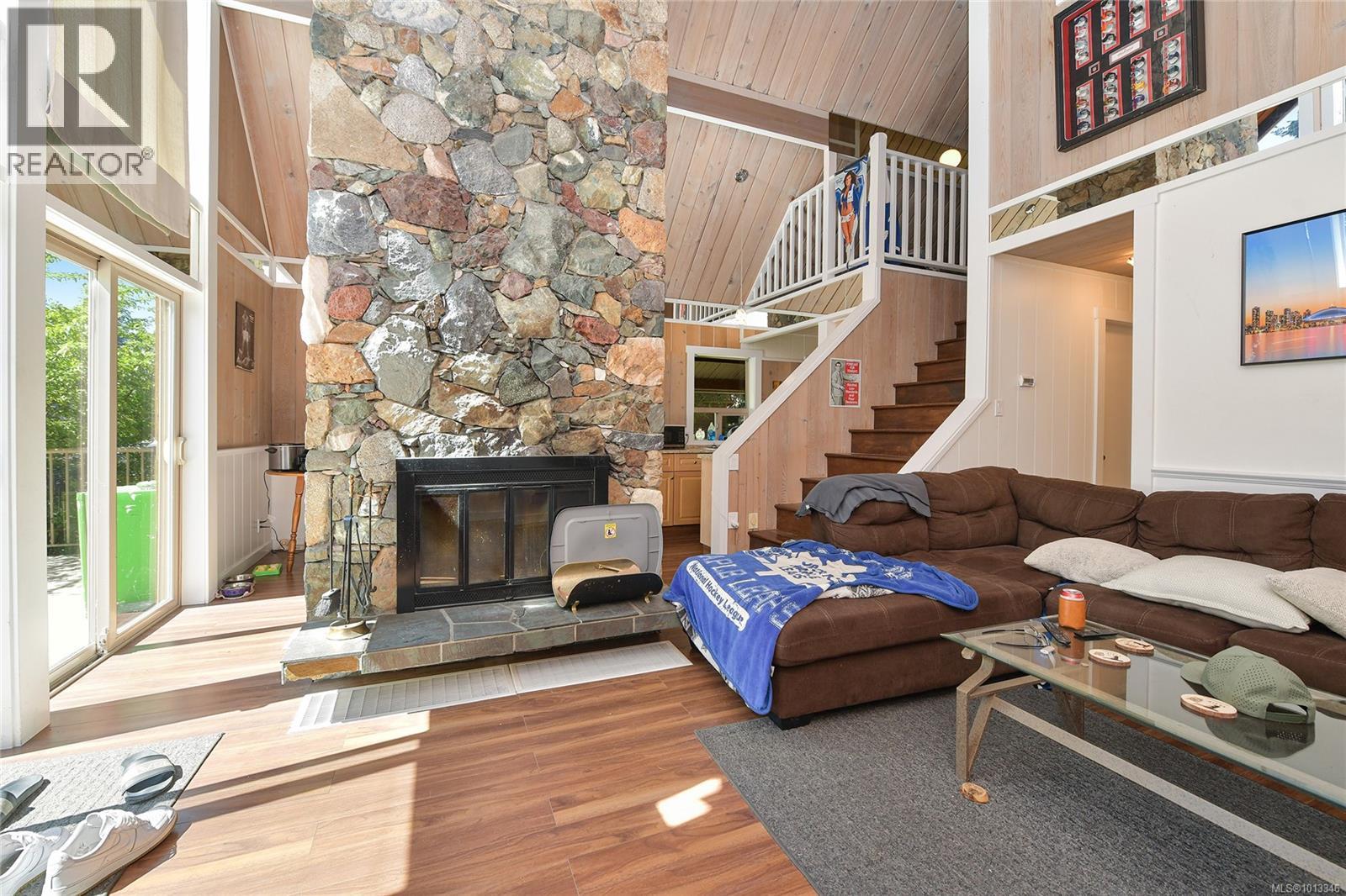  2874 Leigh Road, Langford