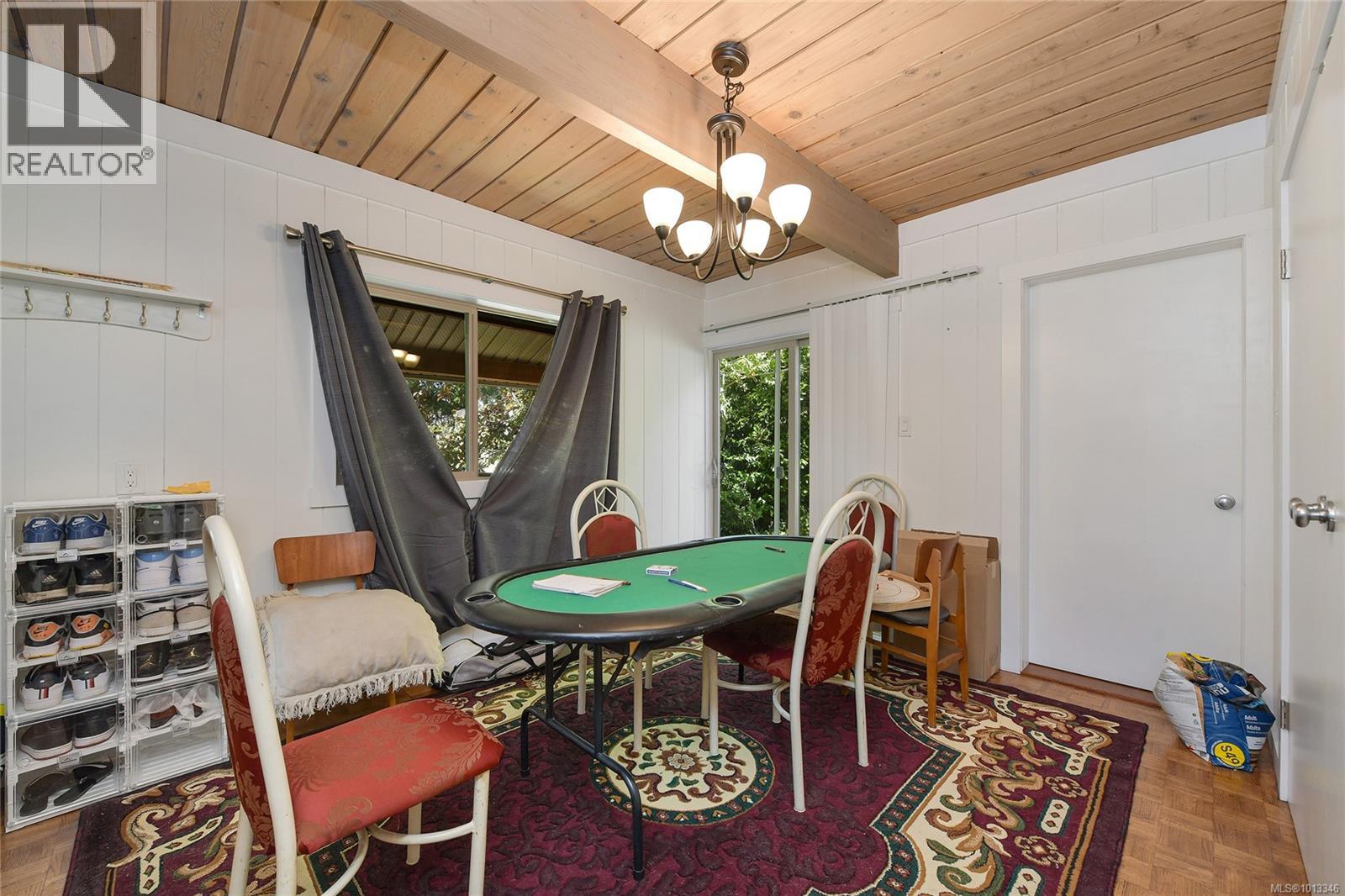  2874 Leigh Road, Langford