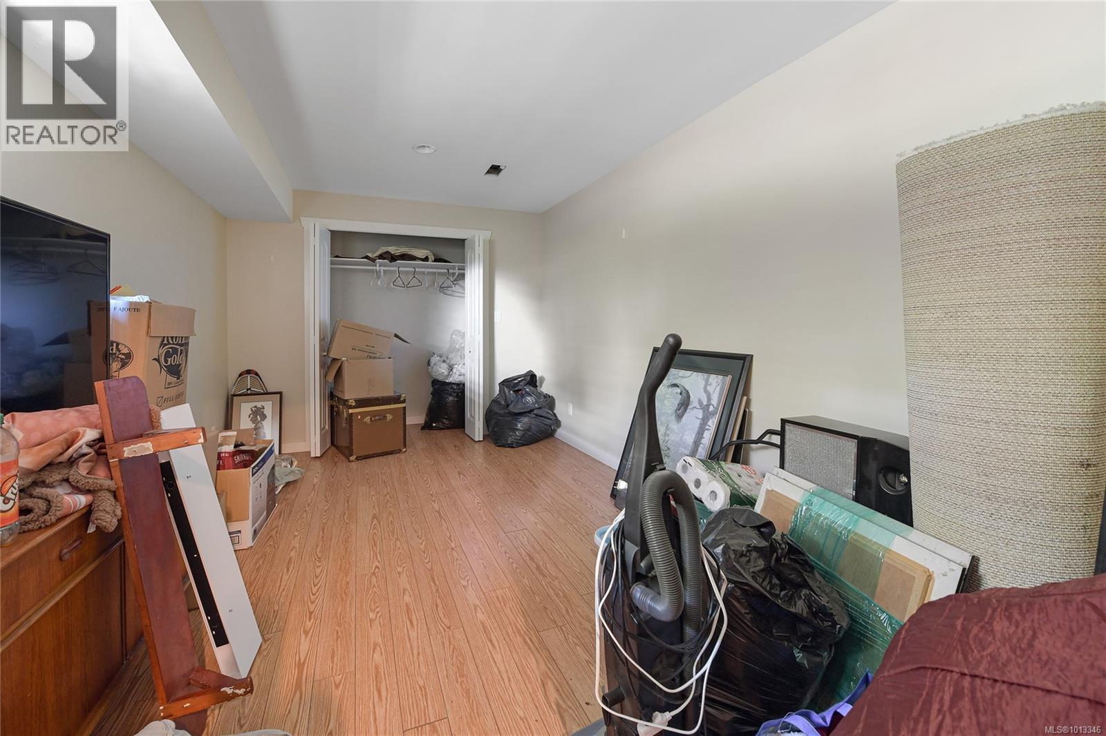  2874 Leigh Road, Langford