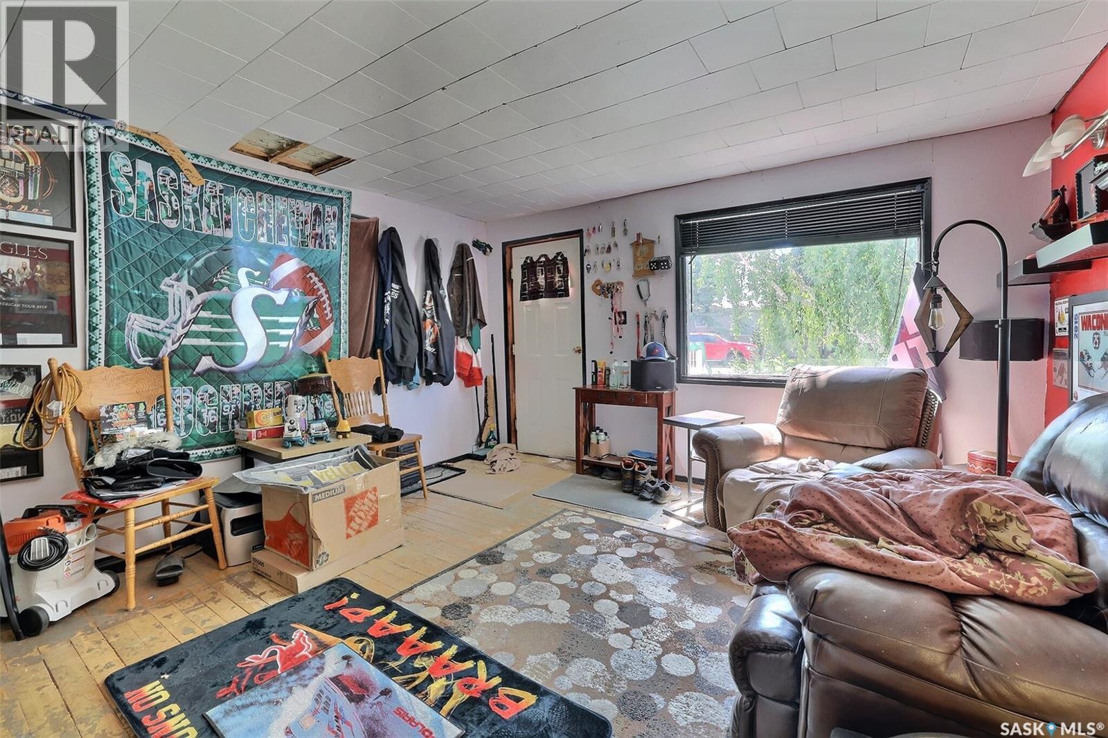 307 MISSOURI AVENUE - 11