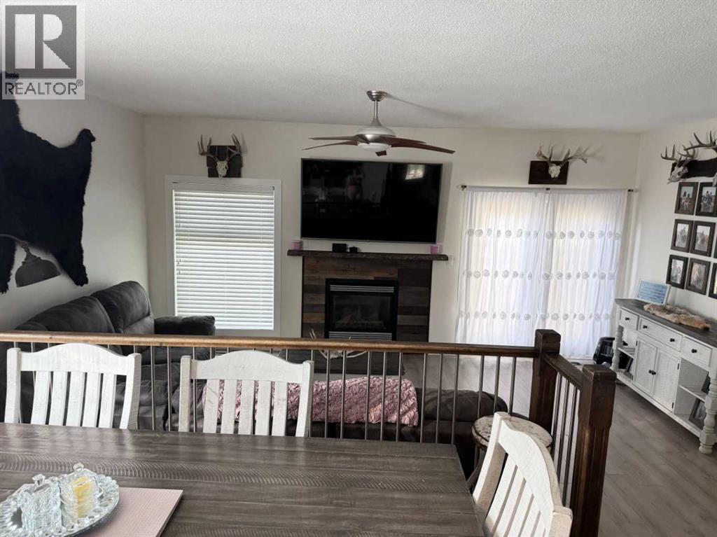 2 Garden Court, Sylvan Lake