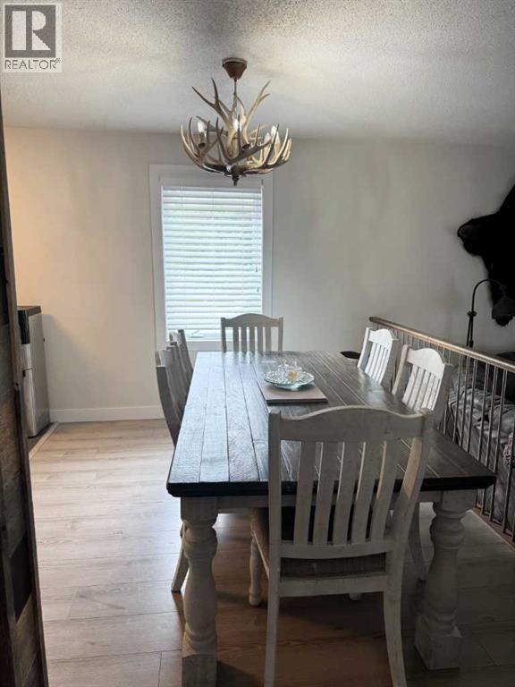2 Garden Court, Sylvan Lake