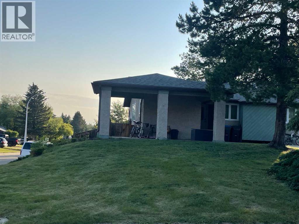 2 Garden Court, Sylvan Lake