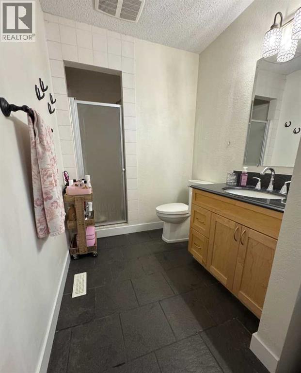 2 Garden Court, Sylvan Lake