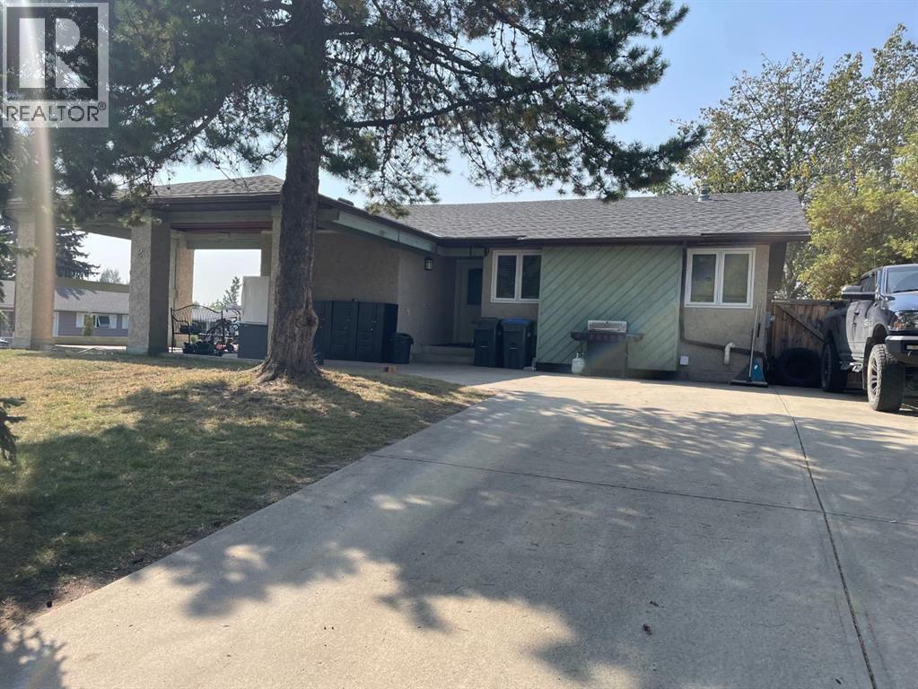 2 Garden Court, Sylvan Lake