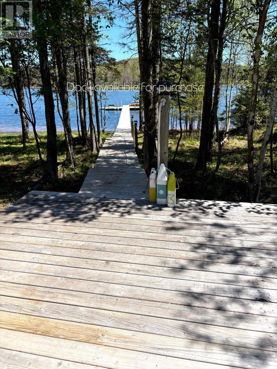 Dock