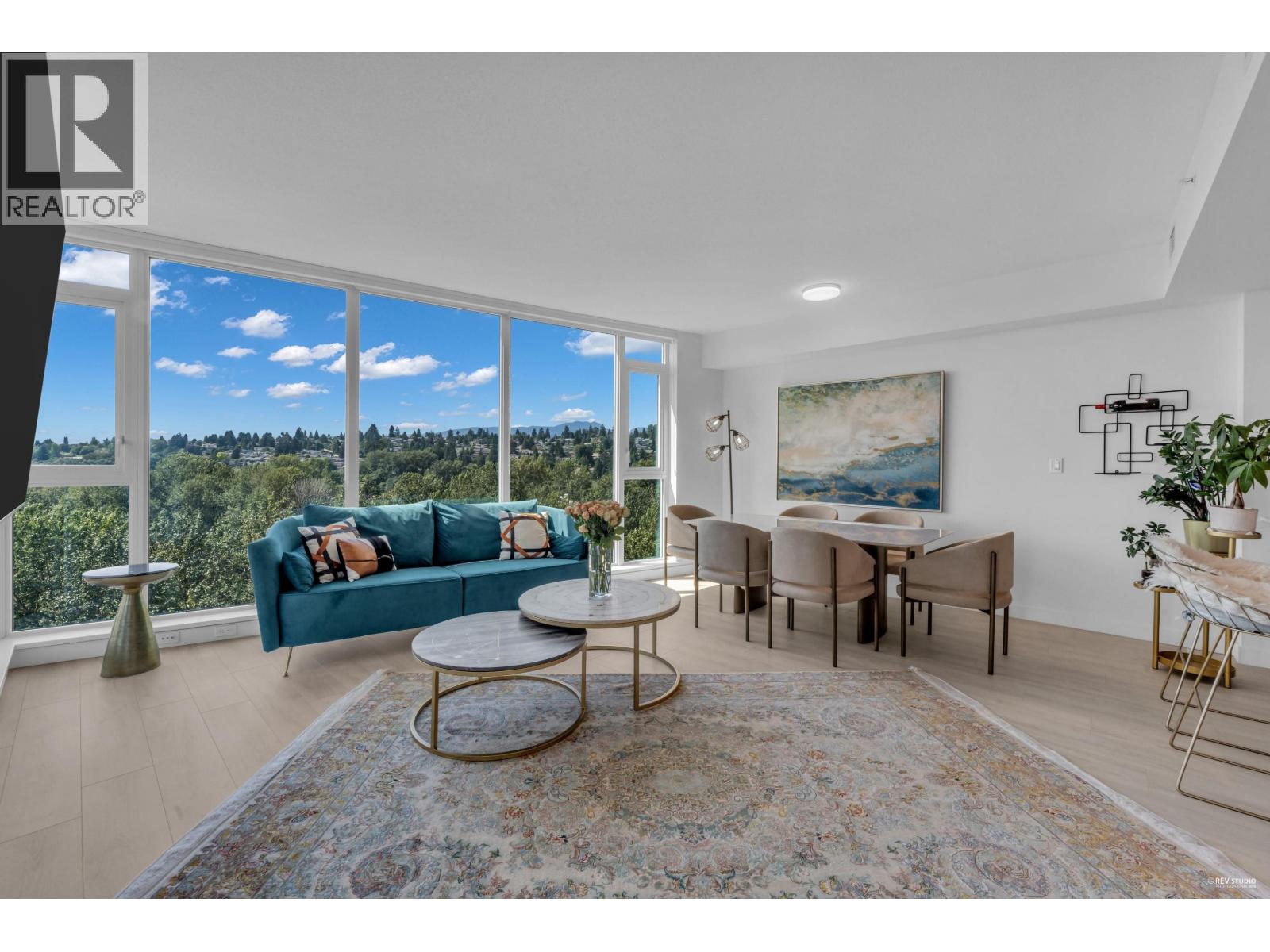 1406 1401 HUNTER STREET, North Vancouver