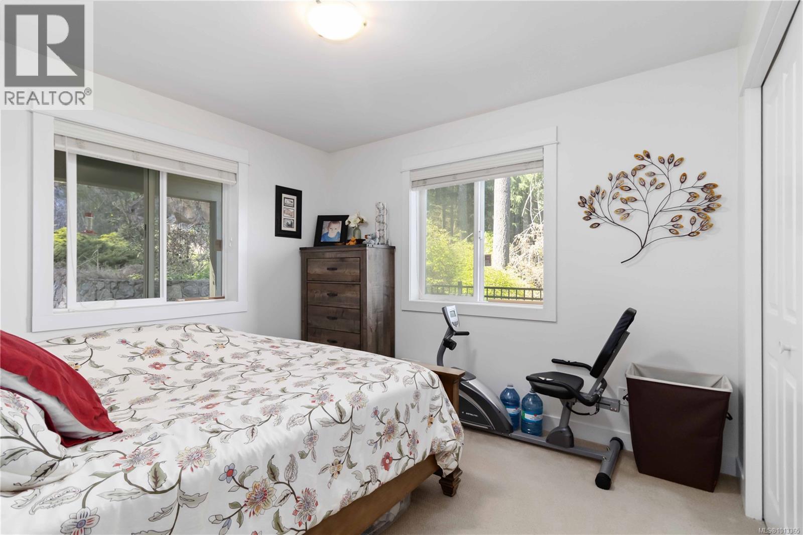 2200 Players Drive, Langford