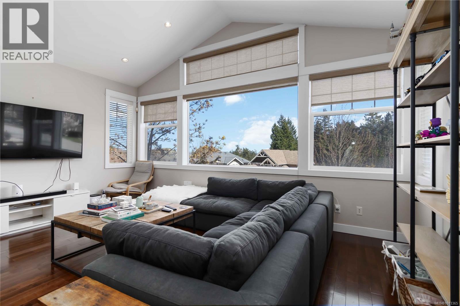  2200 Players Drive, Langford