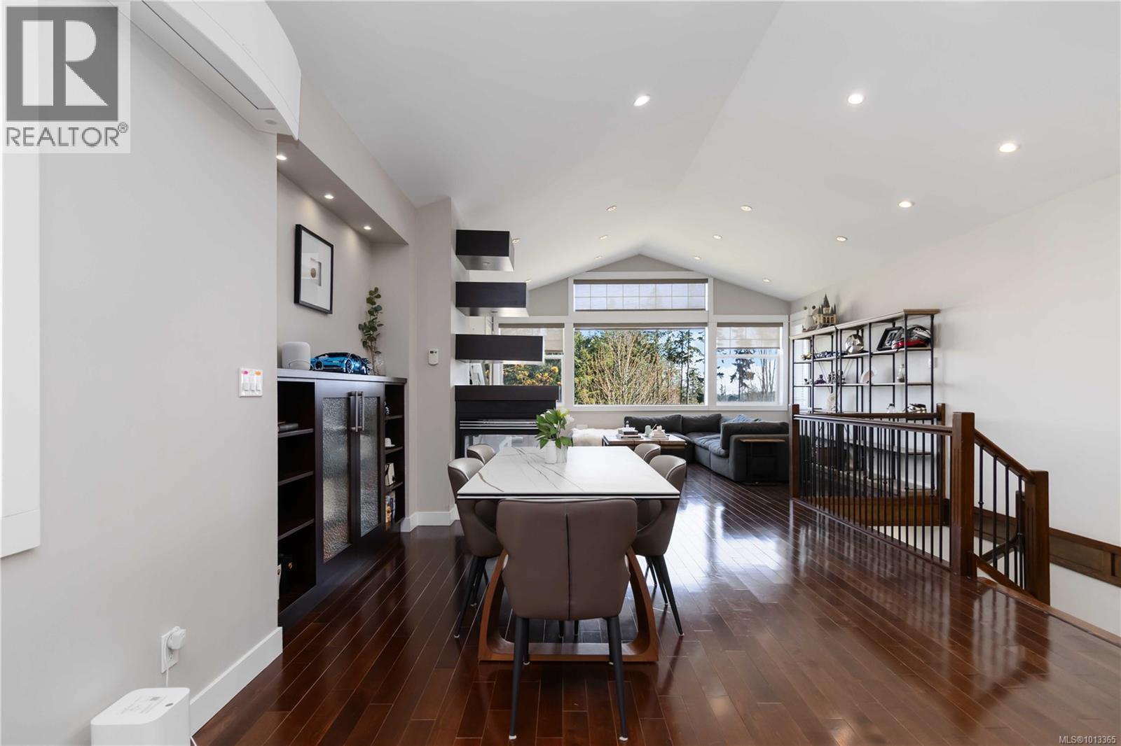  2200 Players Drive, Langford