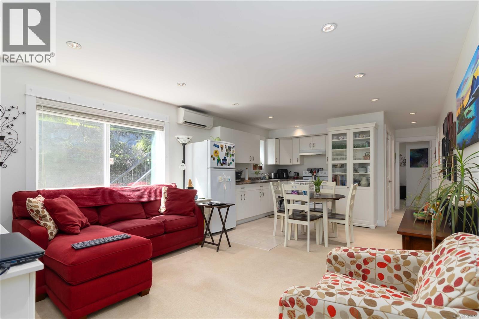  2200 Players Drive, Langford