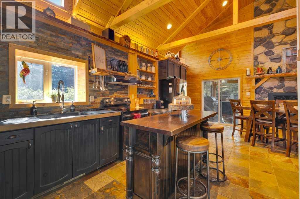 41513 Highway 771, Rural Lacombe County