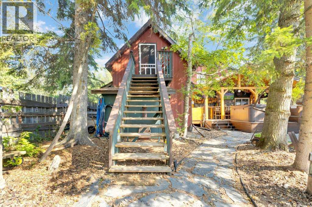 41513 Highway 771, Rural Lacombe County