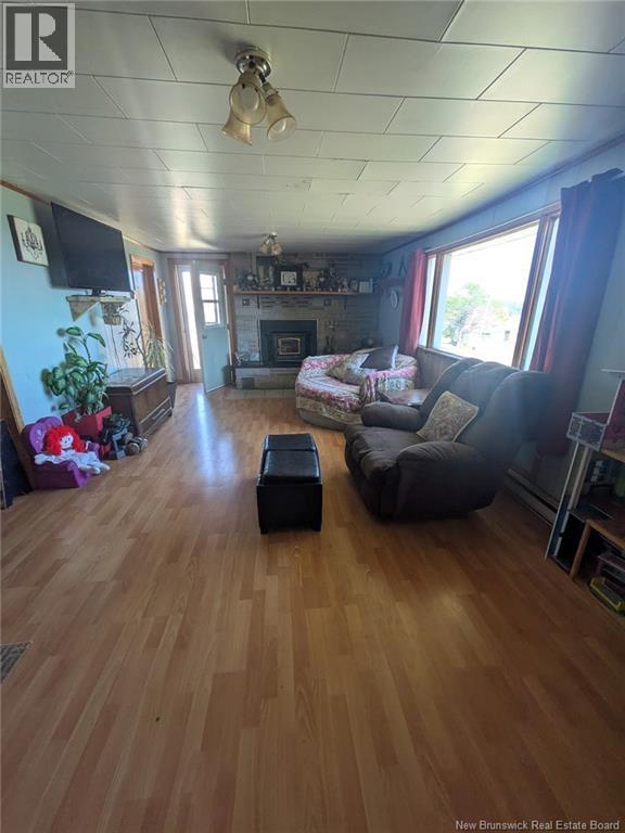 14 BENSON LANE - 18
