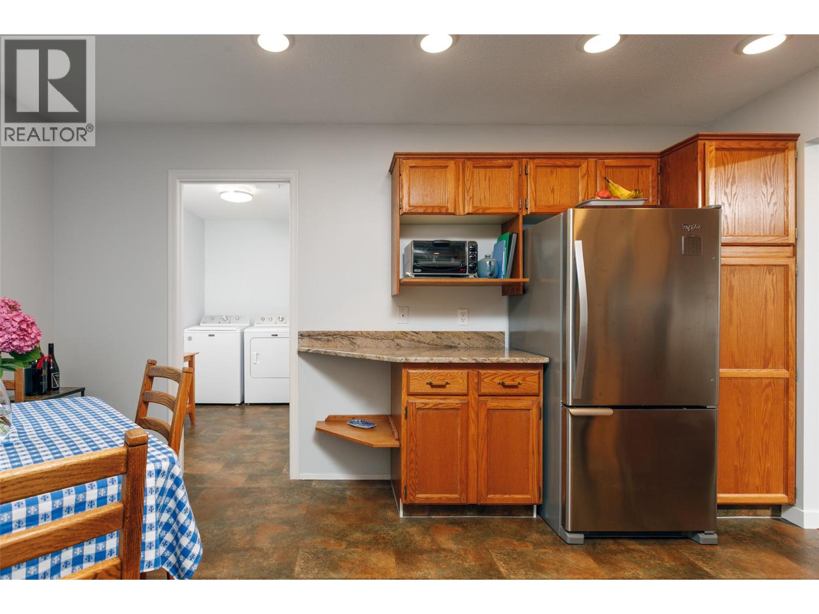 60 1101 Cameron Avenue, Kelowna