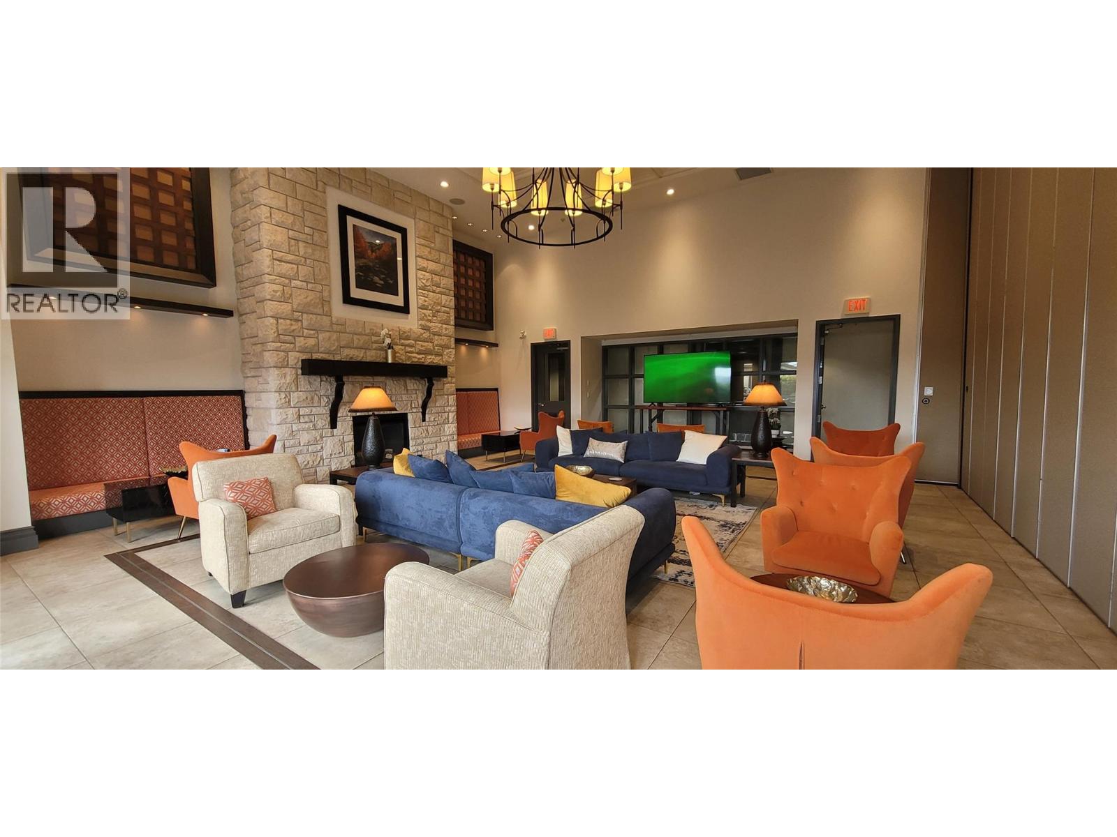 325 4200 Lakeshore Drive, Osoyoos