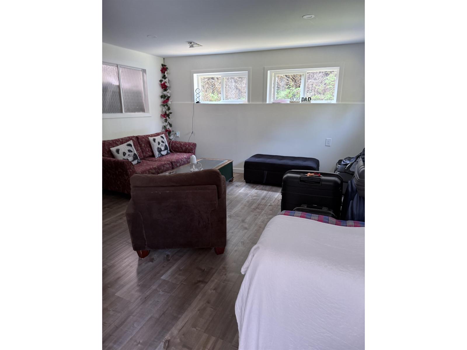 15847 RUSSELL AVENUE, White Rock