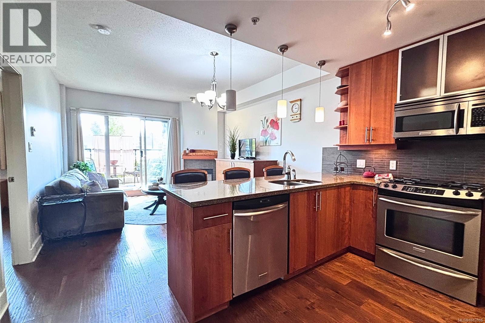 206 194 Beachside Dr, Parksville