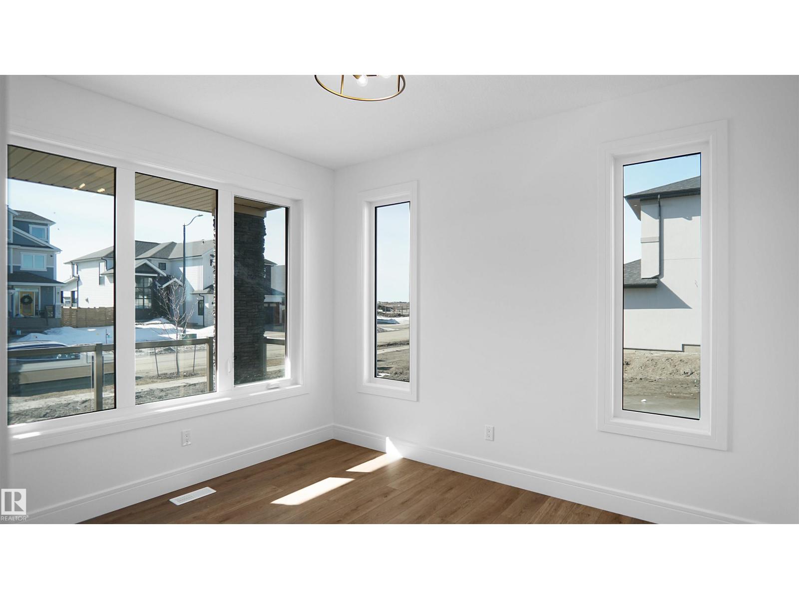 57 Jubilation DR, St. Albert