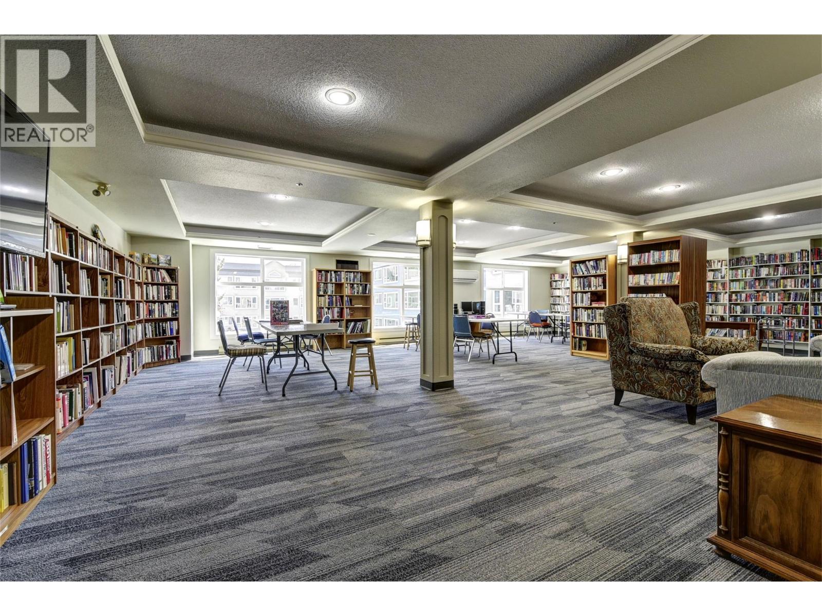 152 1045 Sutherland Avenue, Kelowna