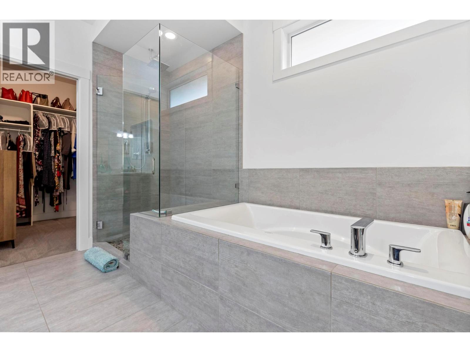 224 Lost Creek Court, Kelowna