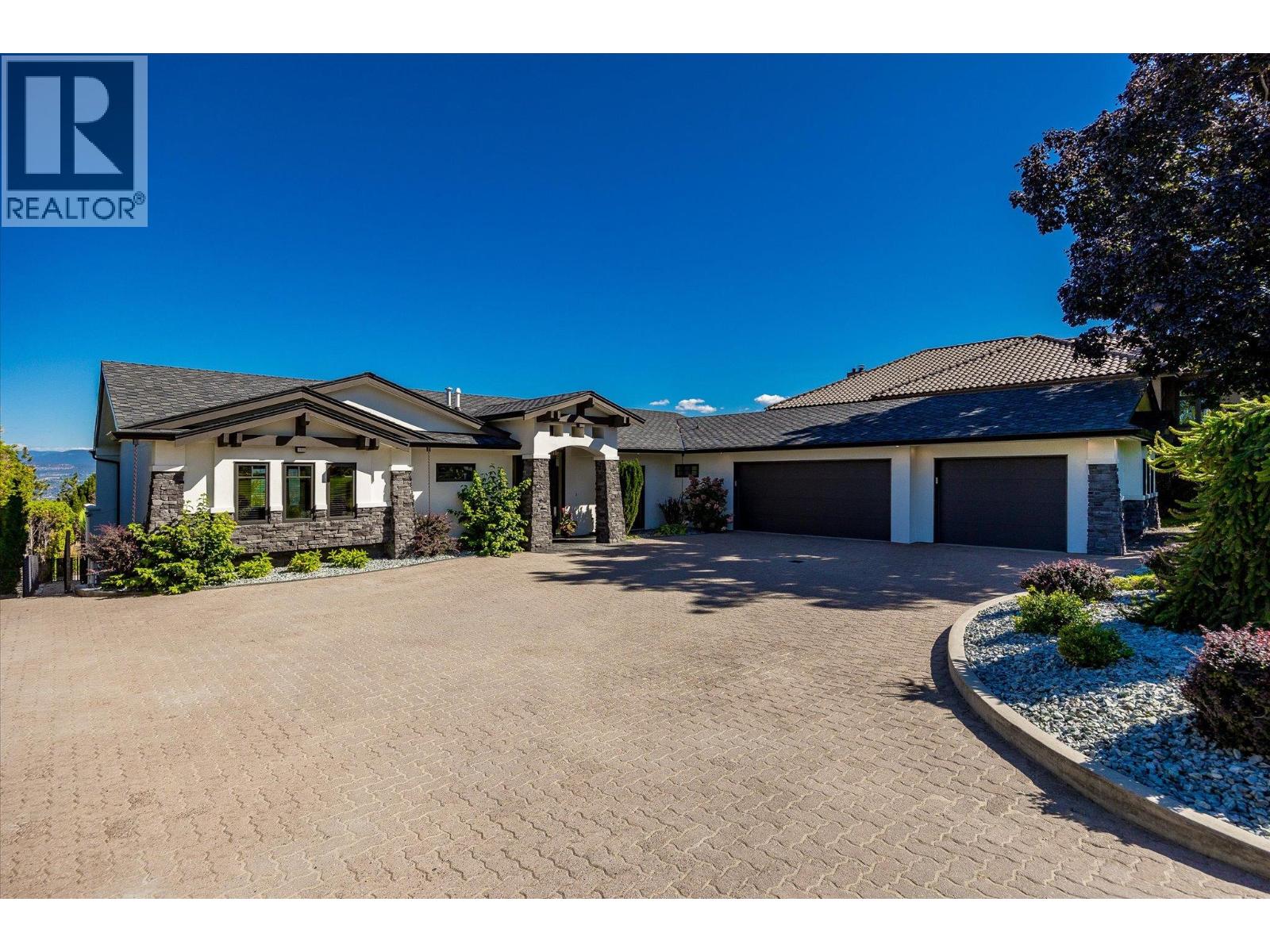  2523 Hillsborough Road, West Kelowna