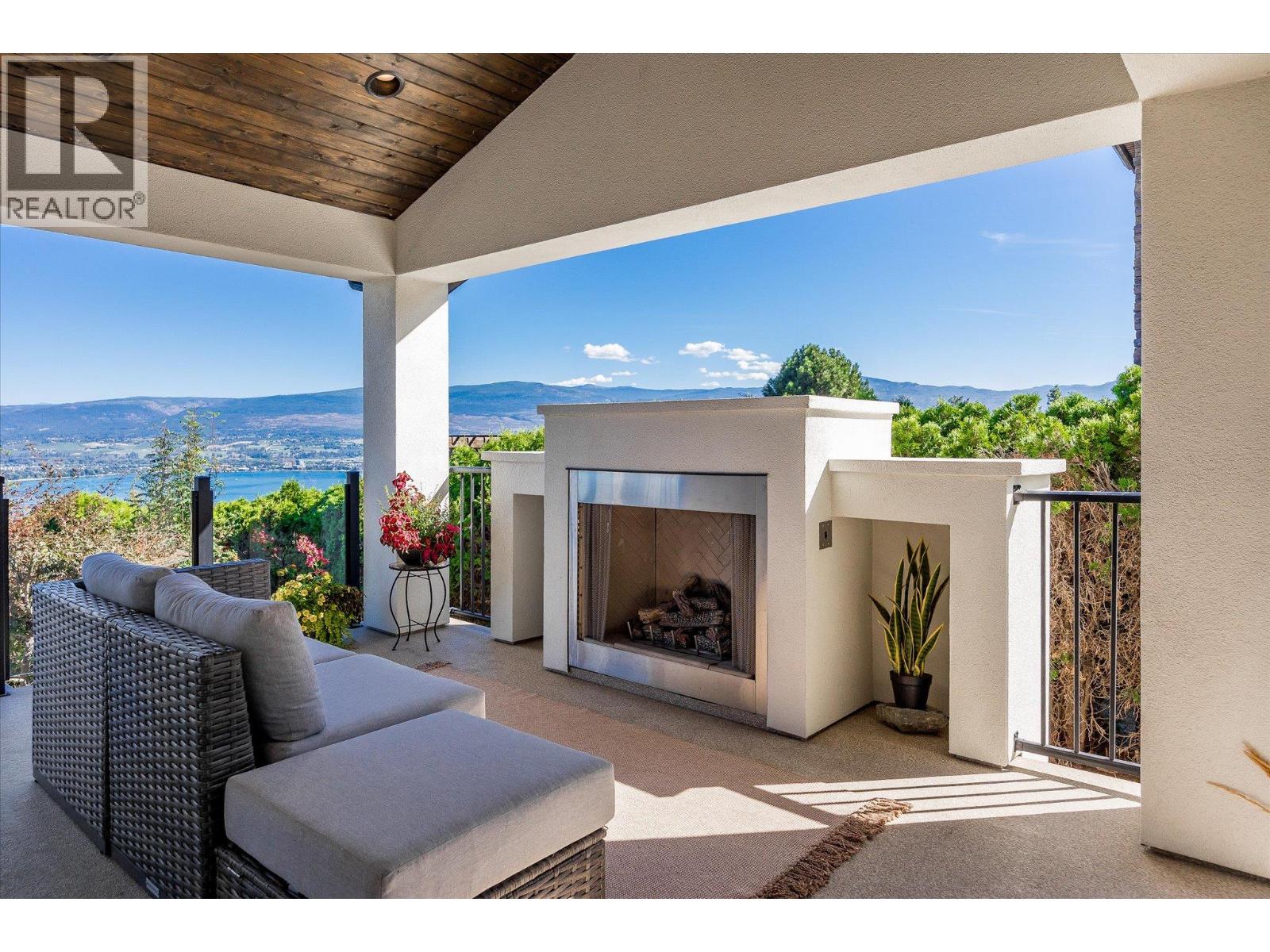  2523 Hillsborough Road, West Kelowna