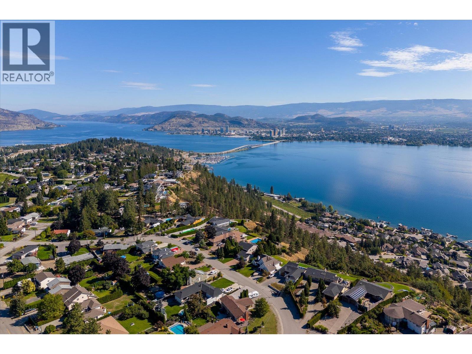  2523 Hillsborough Road, West Kelowna