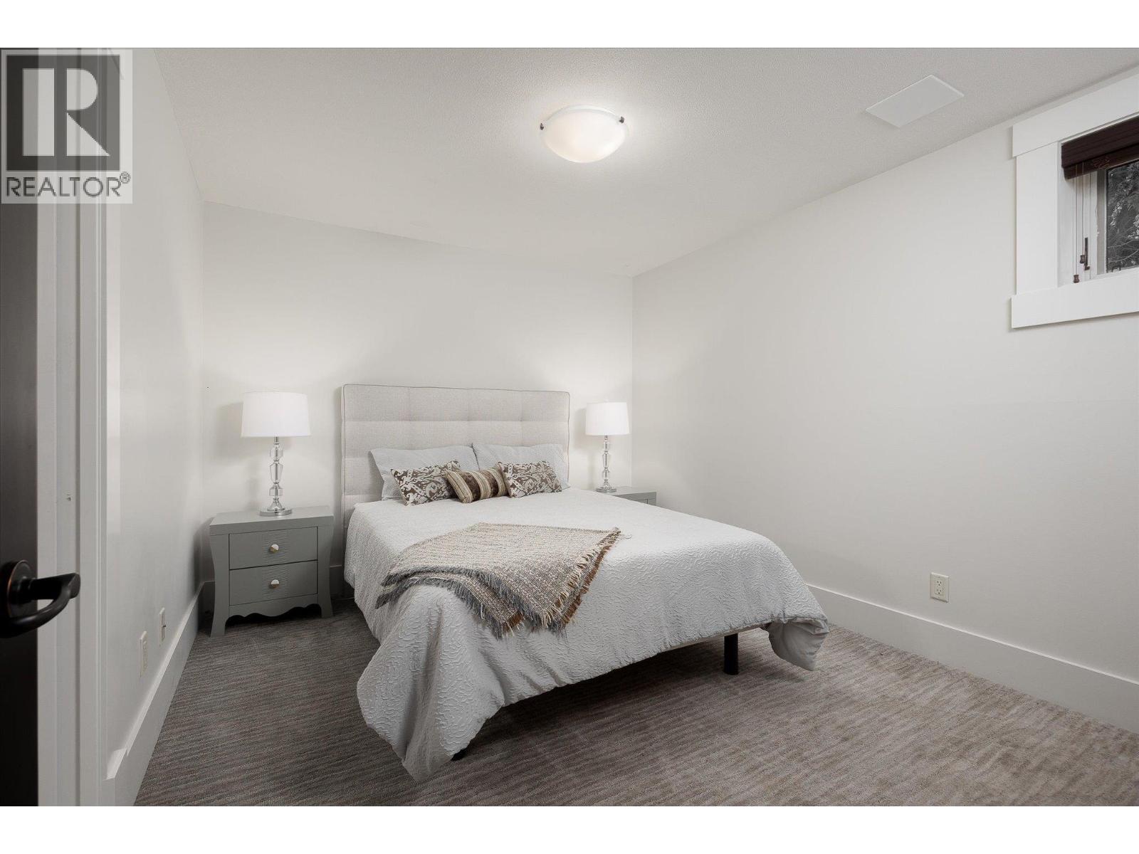  2523 Hillsborough Road, West Kelowna