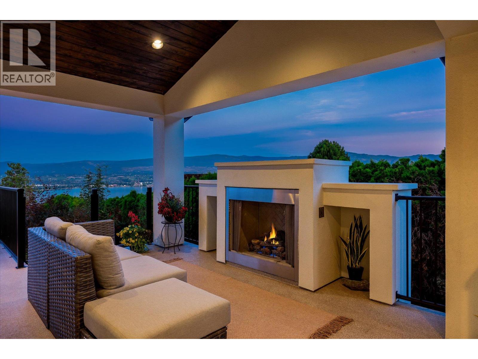  2523 Hillsborough Road, West Kelowna