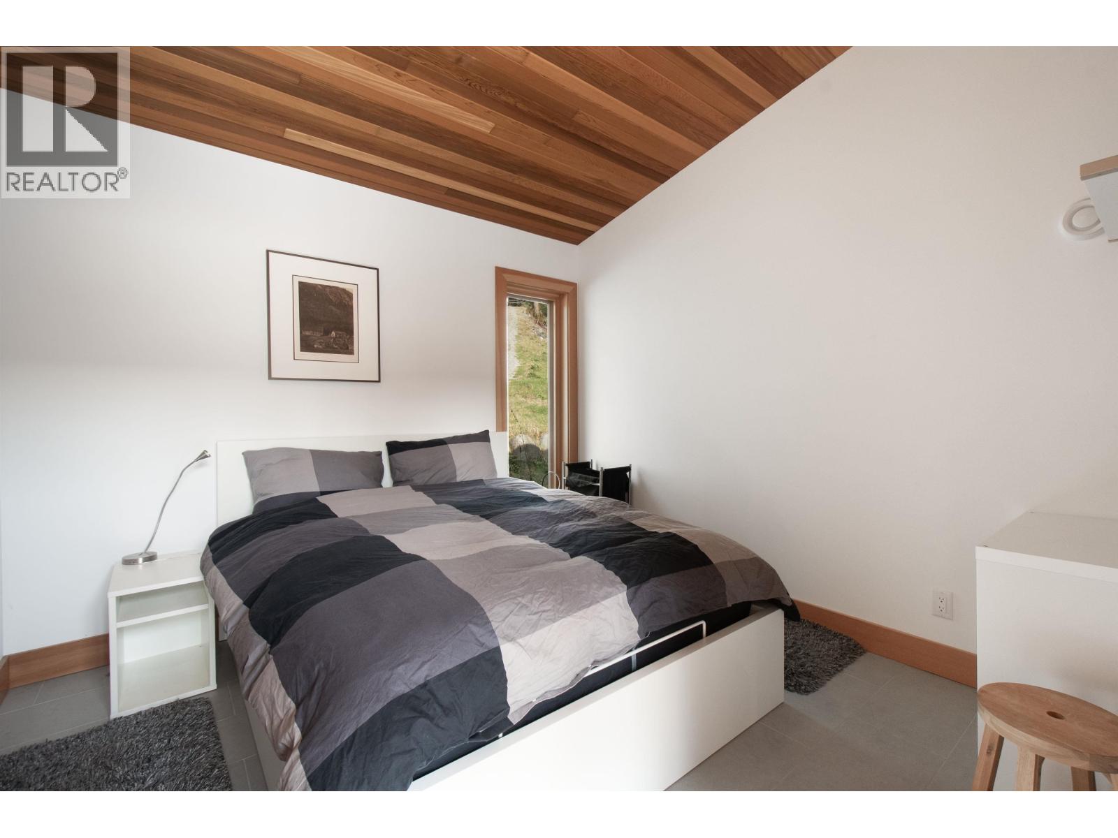 1888 MOUNT ARTABAN ROAD, Gambier Island