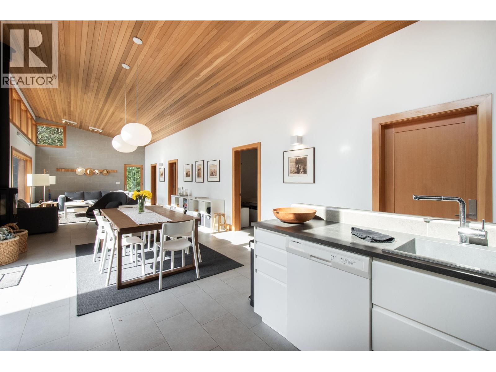 1888 MOUNT ARTABAN ROAD, Gambier Island