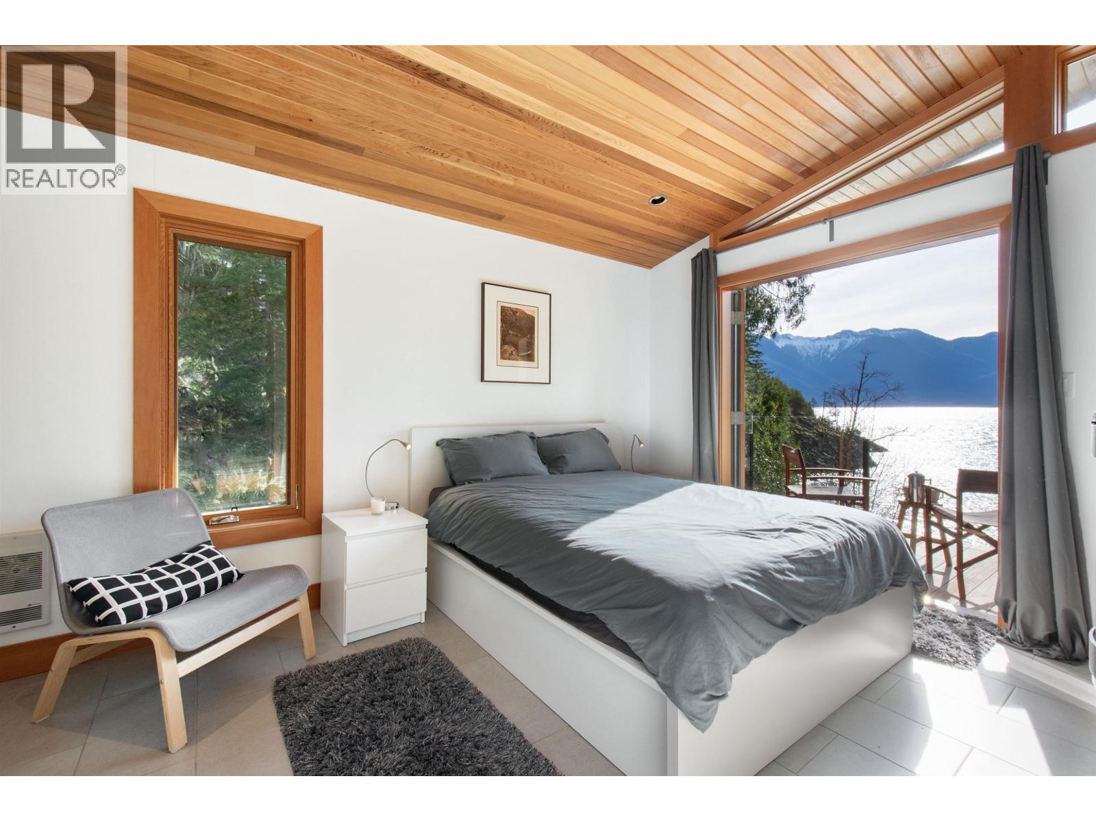 1888 MOUNT ARTABAN ROAD, Gambier Island