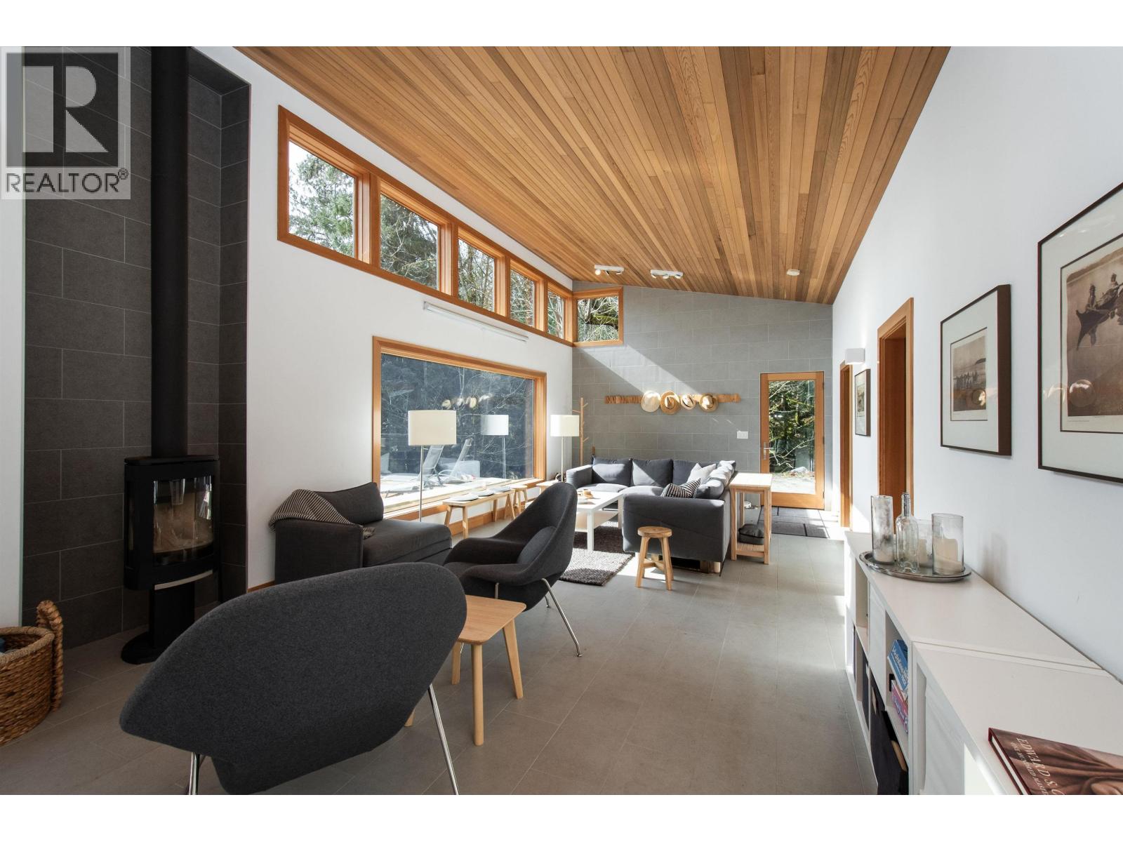 1888 MOUNT ARTABAN ROAD, Gambier Island