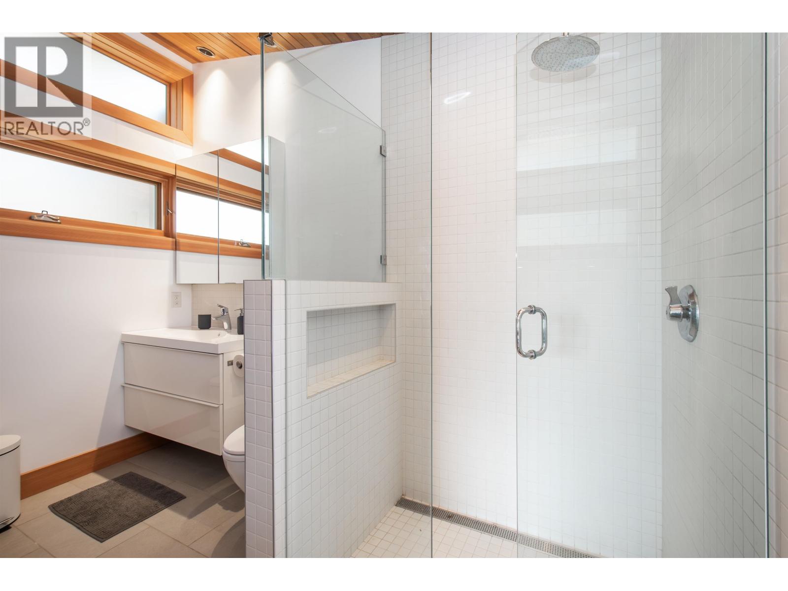1888 MOUNT ARTABAN ROAD, Gambier Island