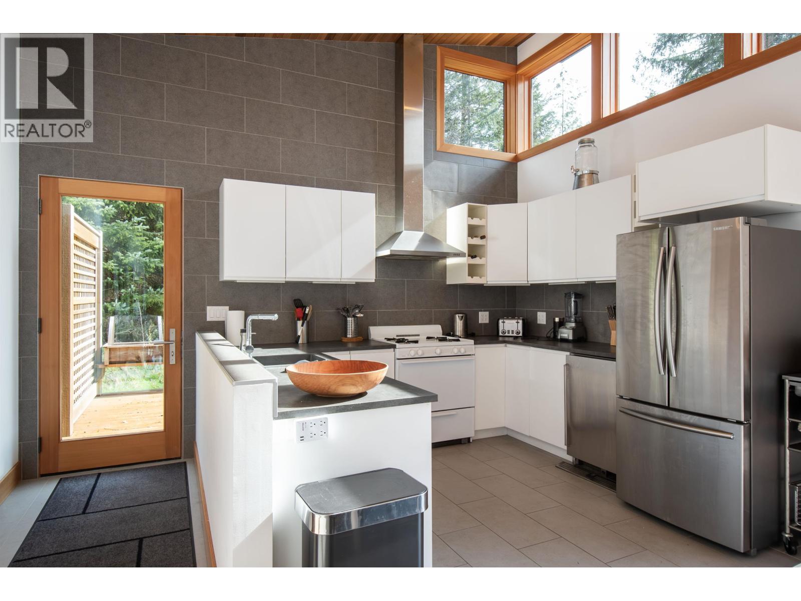 1888 MOUNT ARTABAN ROAD, Gambier Island