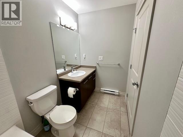 301 2343 ATKINS AVENUE, Port Coquitlam