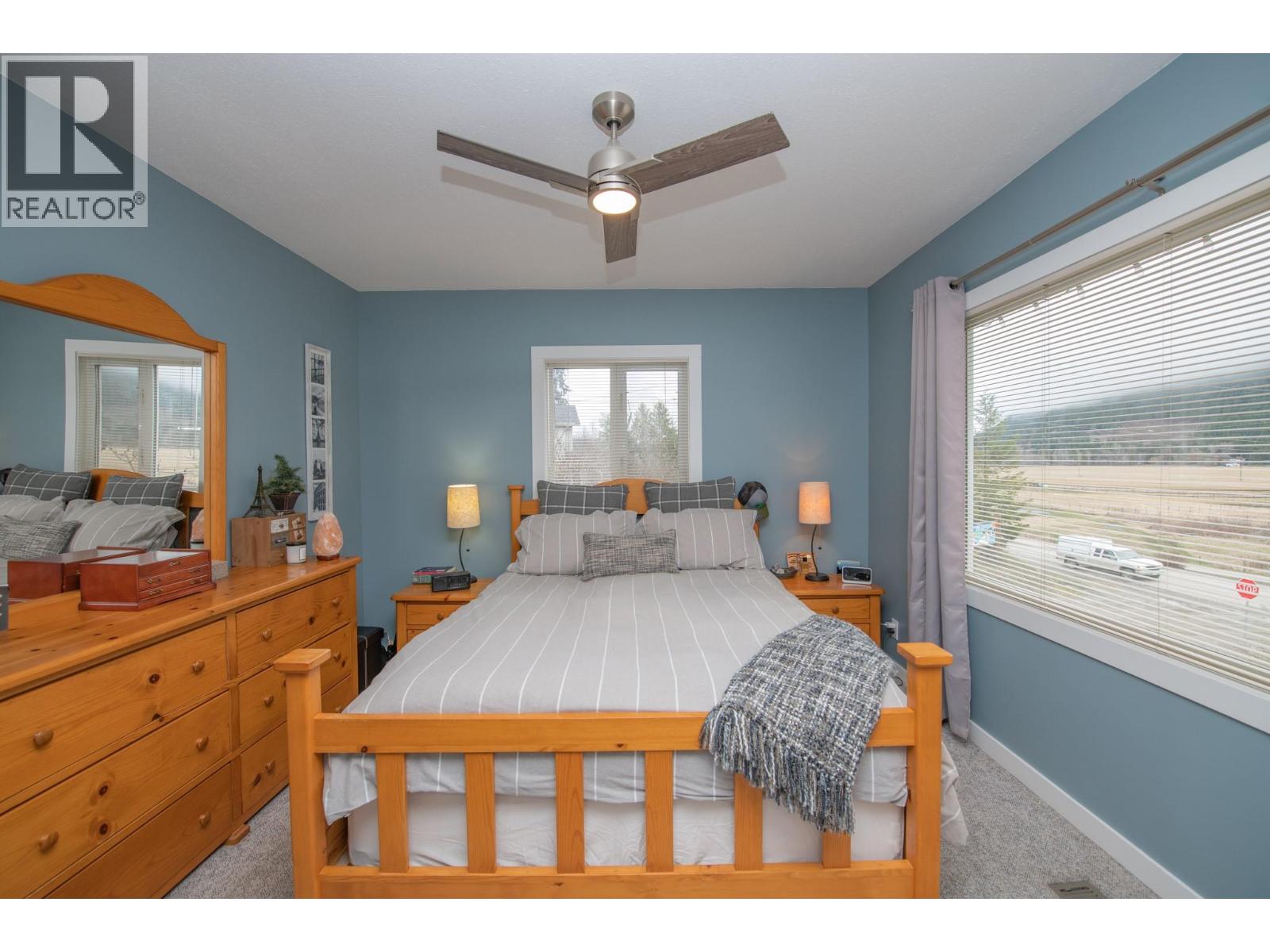2506 Shuswap Avenue - 20