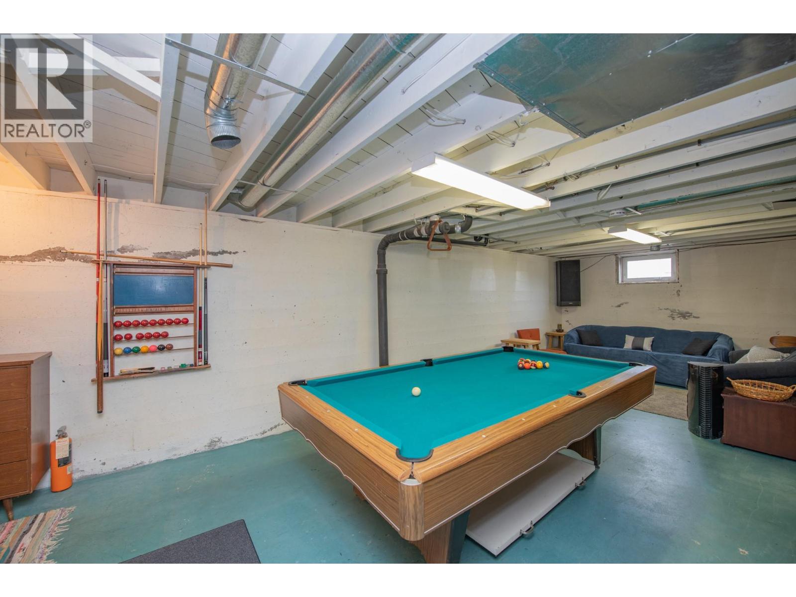 2506 Shuswap Avenue - 30
