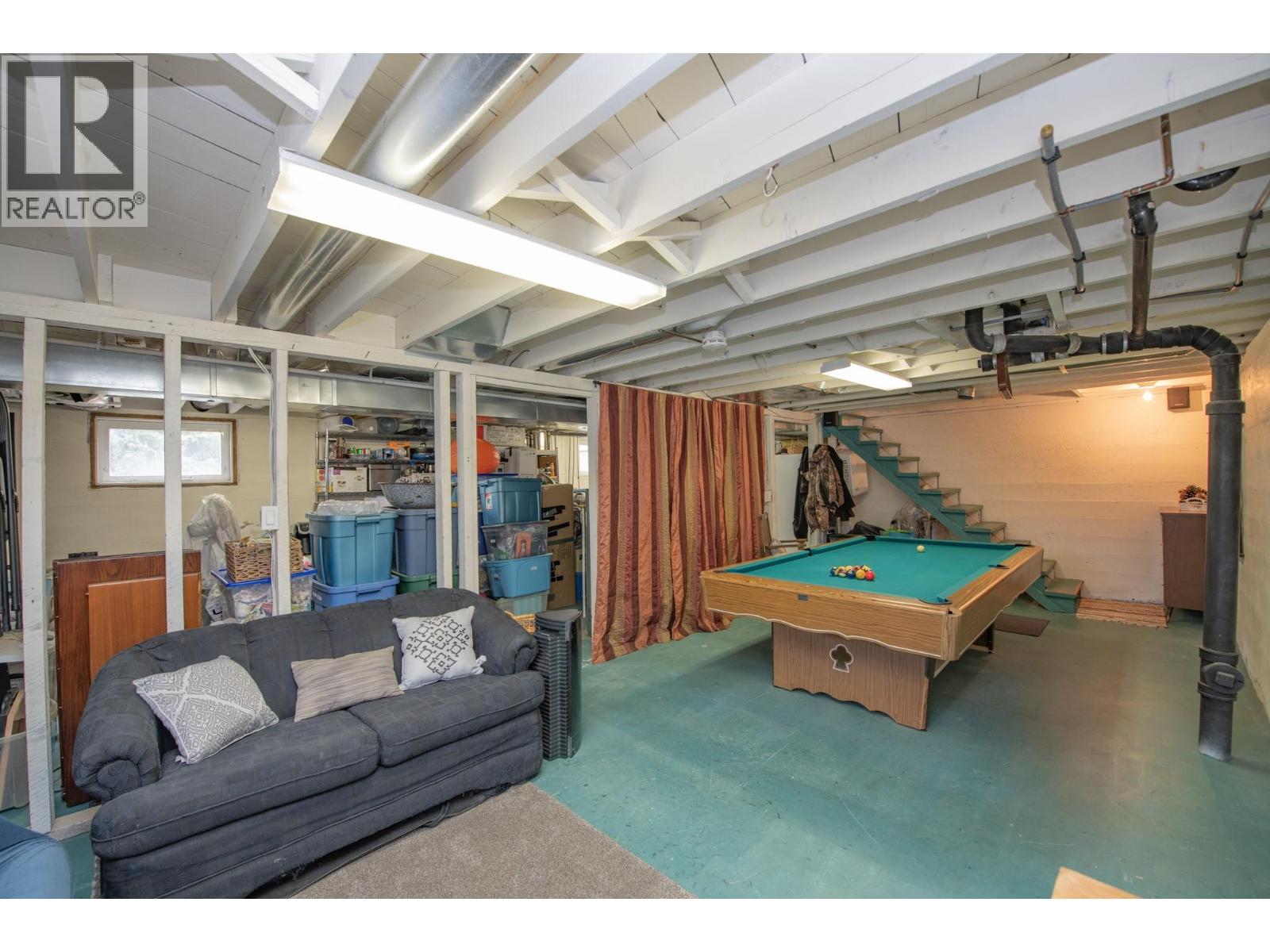 2506 Shuswap Avenue - 31