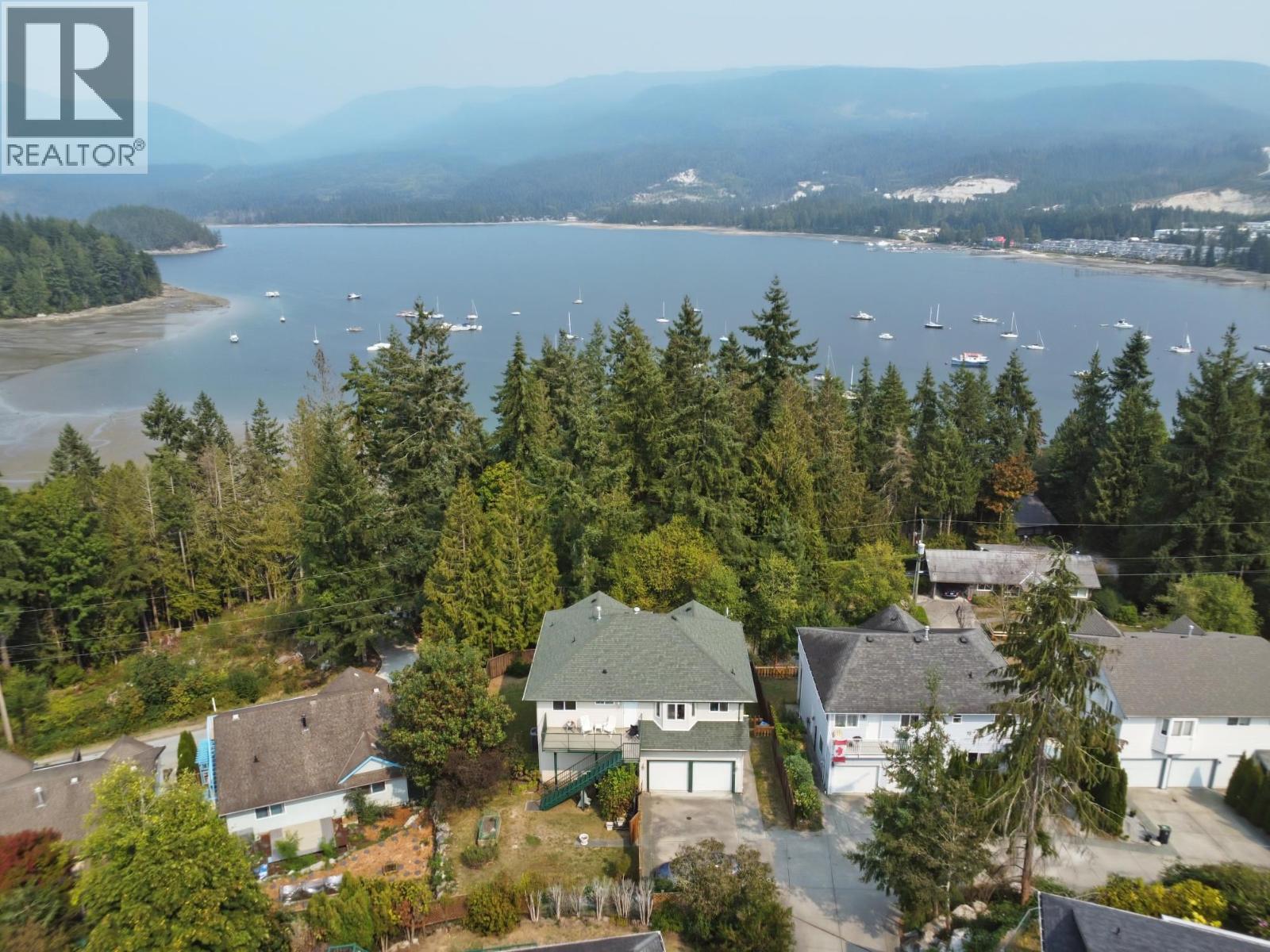 5866A TURNSTONE CRESCENT, Sechelt