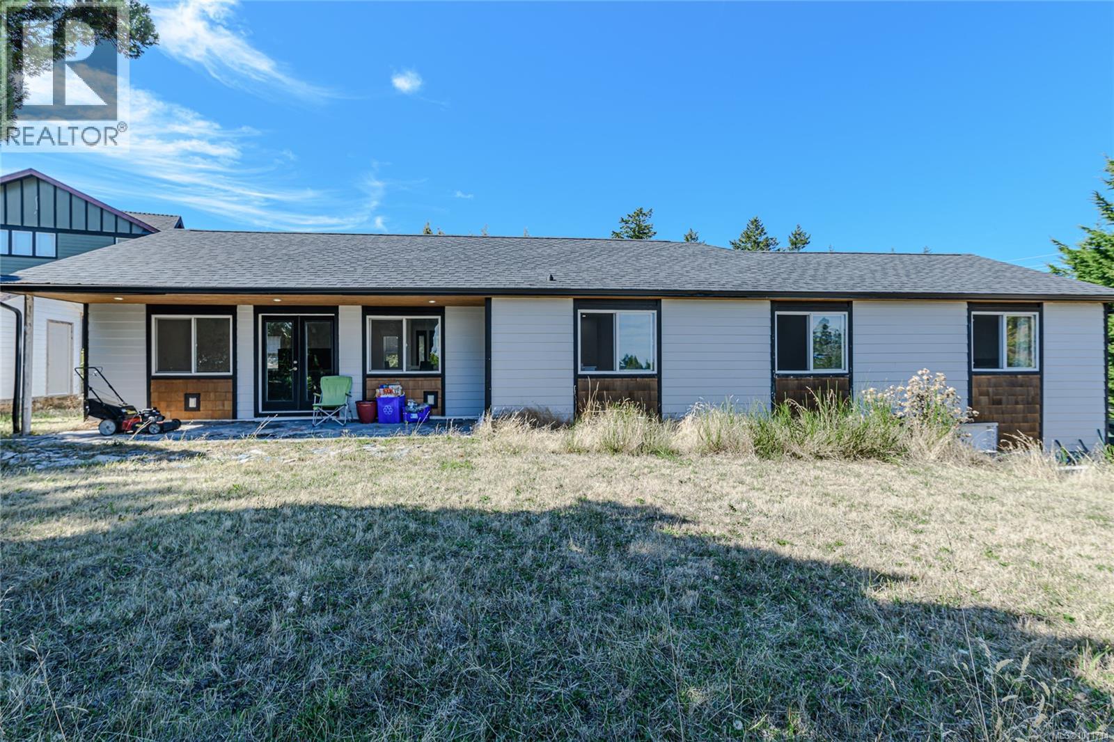  1979 Grandview Drive, Saanich