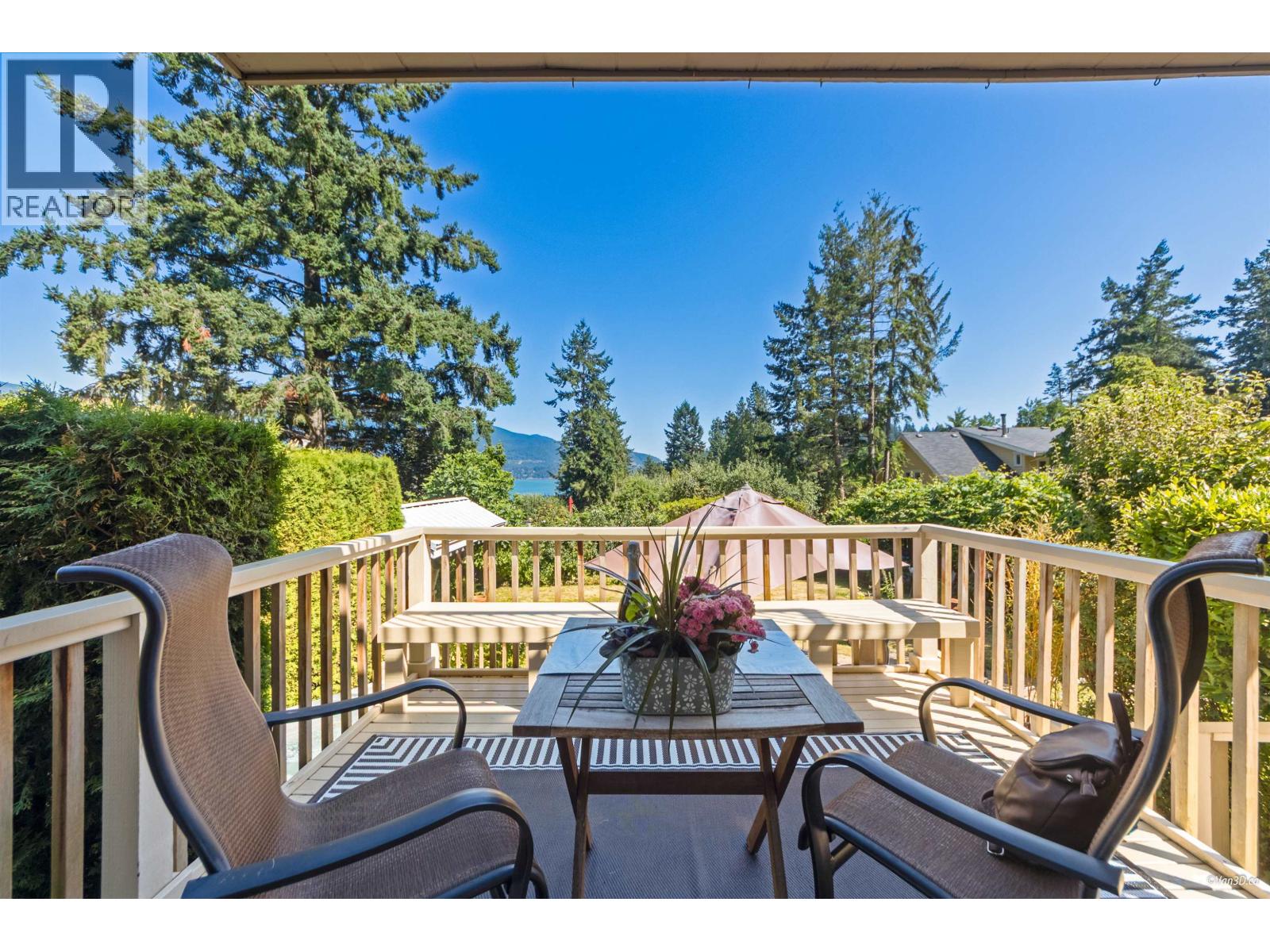 1115 LENORA ROAD, Bowen Island