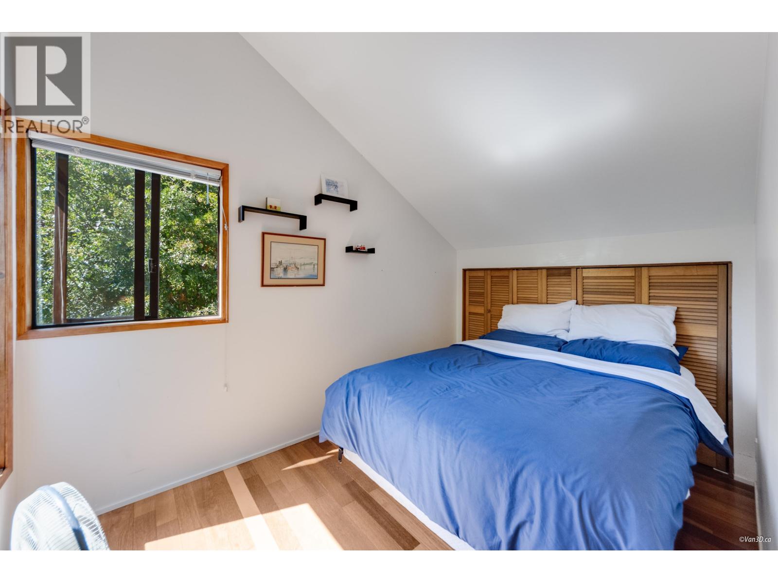 1115 LENORA ROAD, Bowen Island