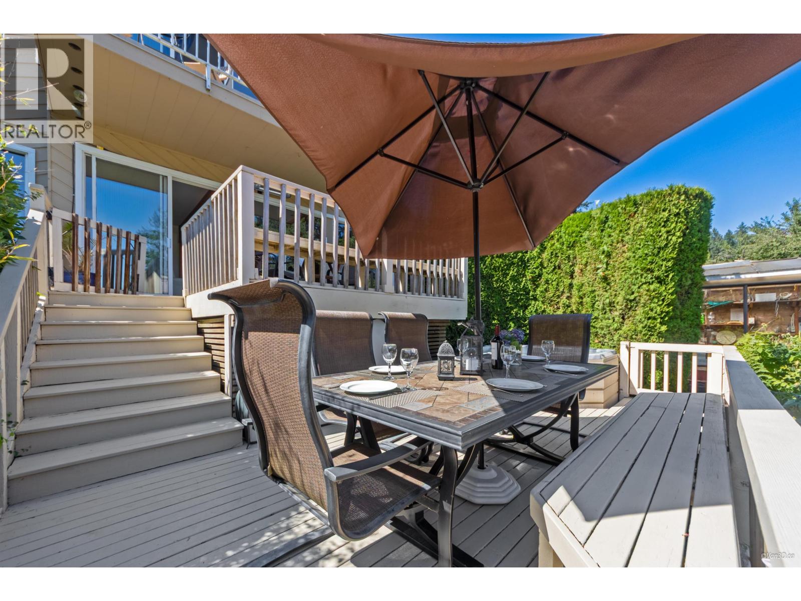 1115 LENORA ROAD, Bowen Island