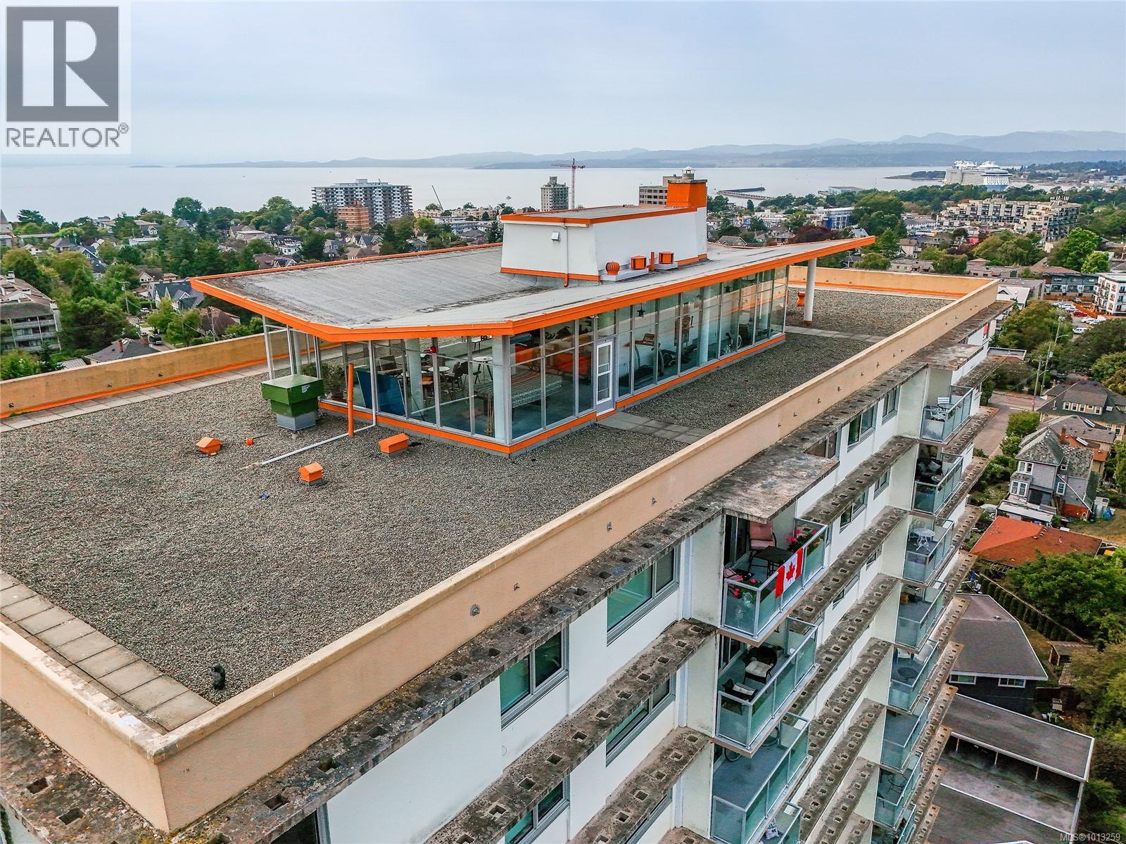 808 250 Douglas Street, Victoria