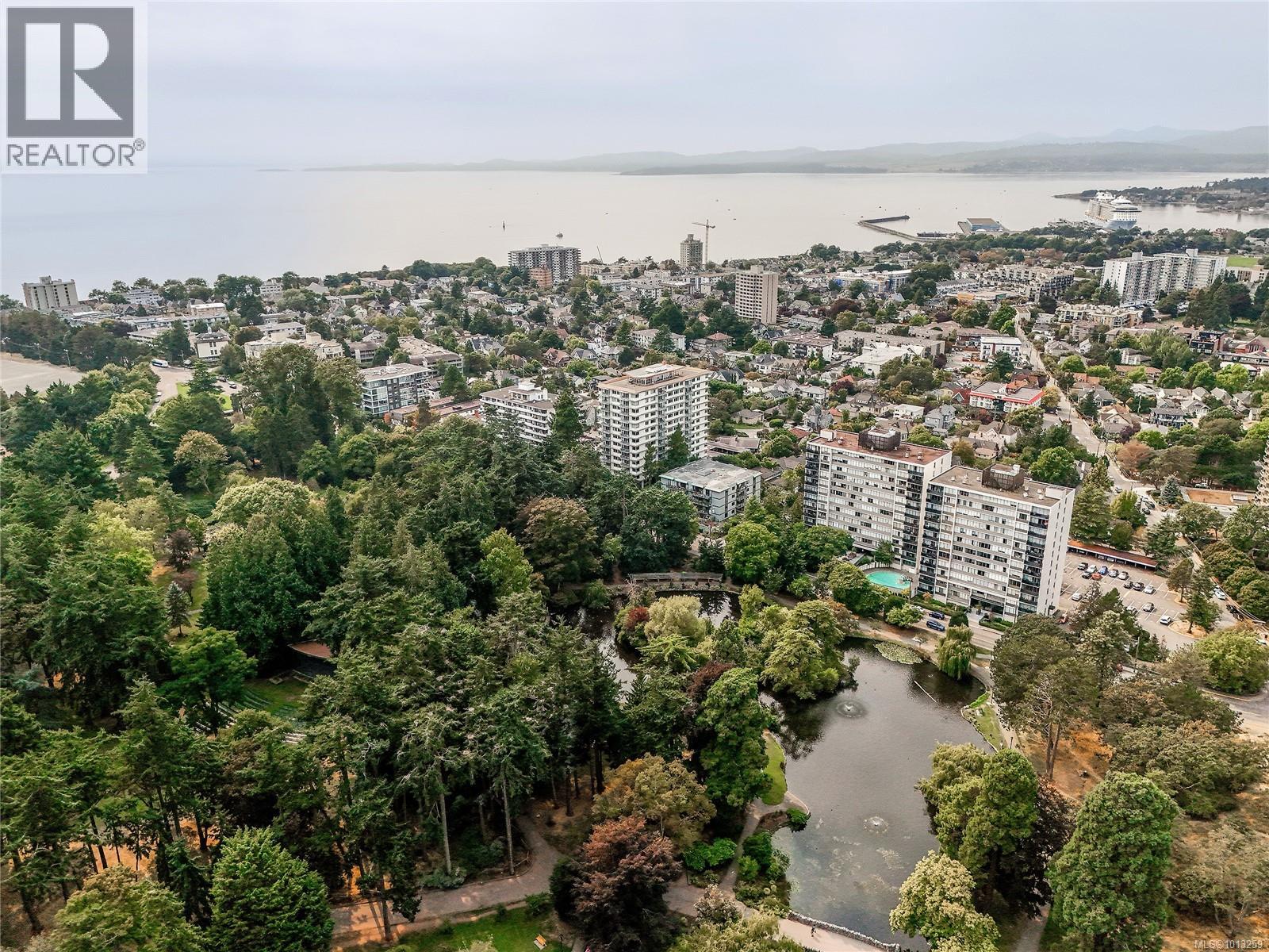 808 250 Douglas Street, Victoria
