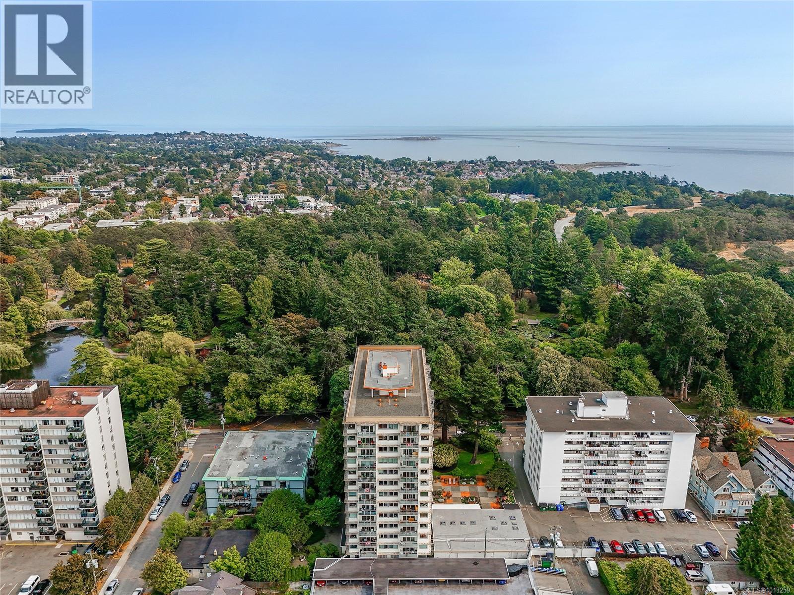 808 250 Douglas Street, Victoria